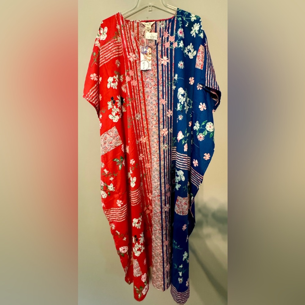 Gypsieblu Floral Kaftan, one size fits most